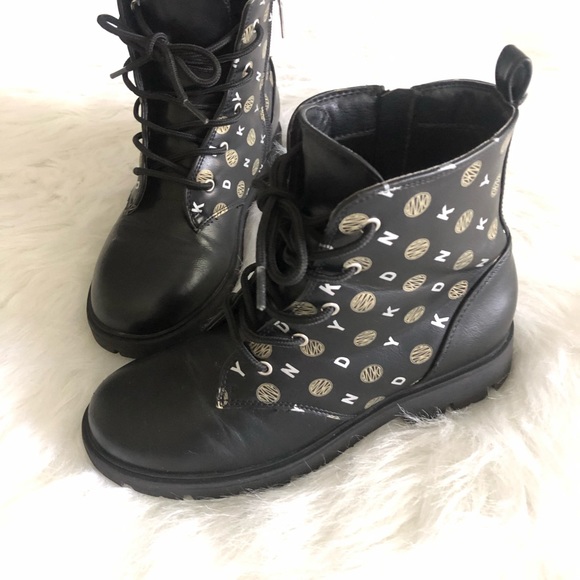 DKNY Stassi Boots Girls Shoes Size 2 - Picture 7 of 8